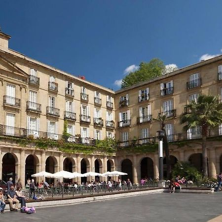 Cultura Y Gastronomia En El Casco Viejo Appartement Bilbao Buitenkant foto